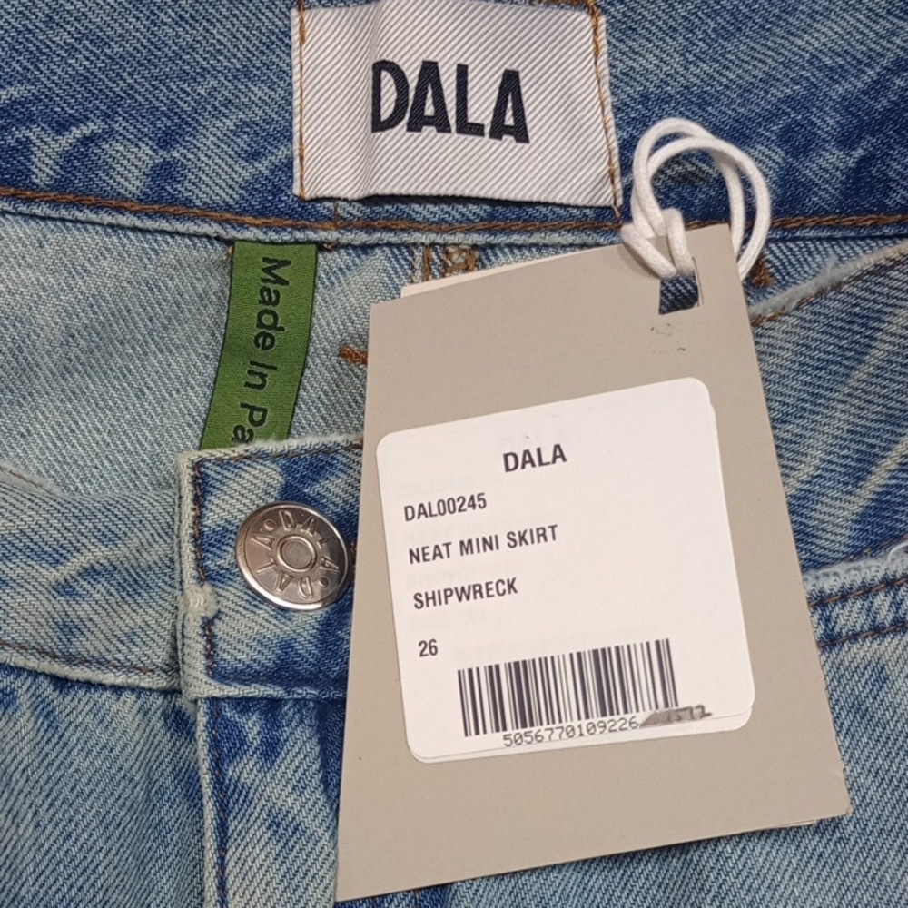 NWT DALA Denim Neat Mini Skirt In Shipwreck Size 26